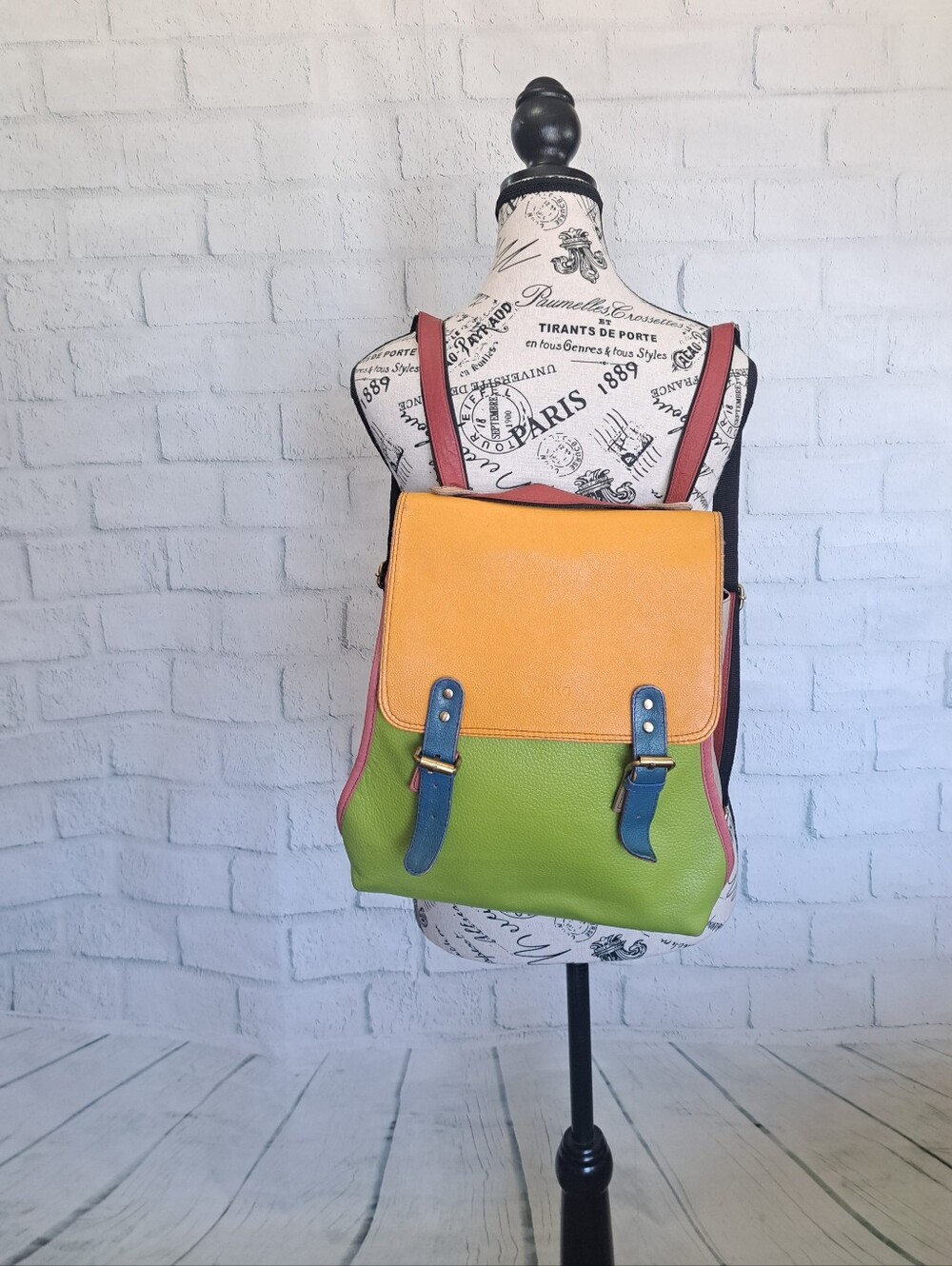 Midsz Leather Backpack By Saruka